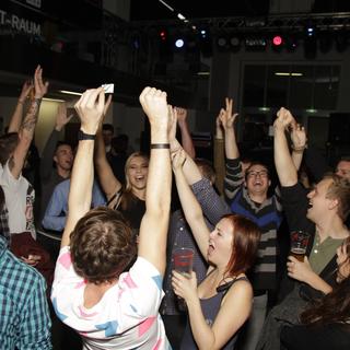 fetzn_fliegen_2015-10-16_22h14min25s.basti.web.jpg