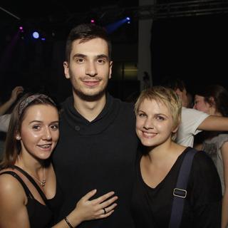 fetzn_fliegen_2015-10-17_00h18min00s.basti.web.jpg