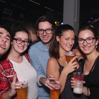 fetzn_fliegen_2015-10-17_00h53min00s.lacki.web.jpg
