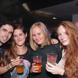 fetzn_fliegen_2015-10-17_02h18min25s.lacki.web.jpg