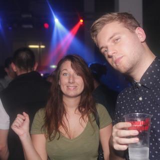 fetzn_fliegen_2015-10-17_03h14min04s.lacki_2.web.jpg