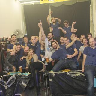 fetzn_fliegen_2015-10-17_03h57min38s.basti.web.jpg